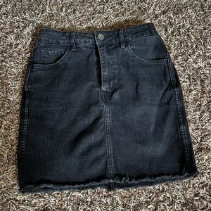 H&M black denim skirt